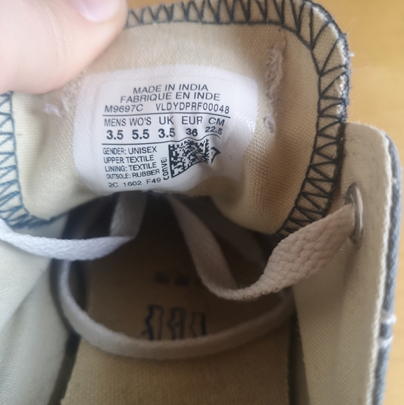 Converse Chuck Taylor All Star - Picture 4 of 5